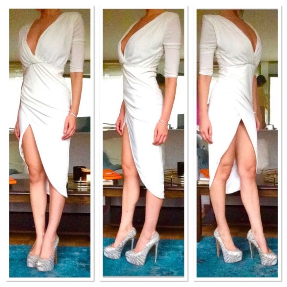 SOLD ON AKZNYC - Picture 7 of 8